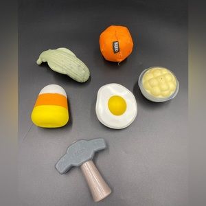 barkbox super chewer S/M Toys